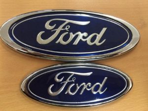 Logo Ford, ốp mang cá Ford, Camera lùi- Phụ tùng Ford chính hãng