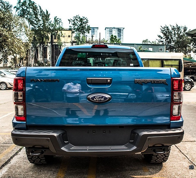 Ford Ranger Raptor đánh giá chi tiết kèm bảng giá lăn bánh 5