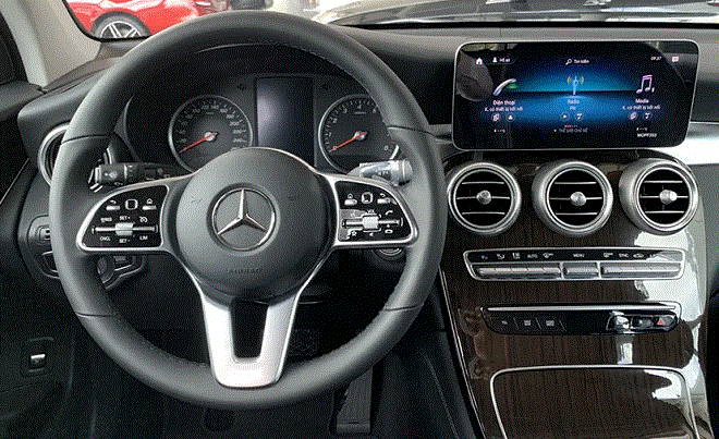 Mercedes-Benz GLC 200 - otoso1