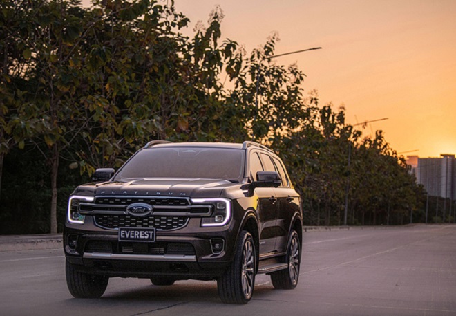 Ford Everest 2023 phải dùng dung dịch AdBlue 1