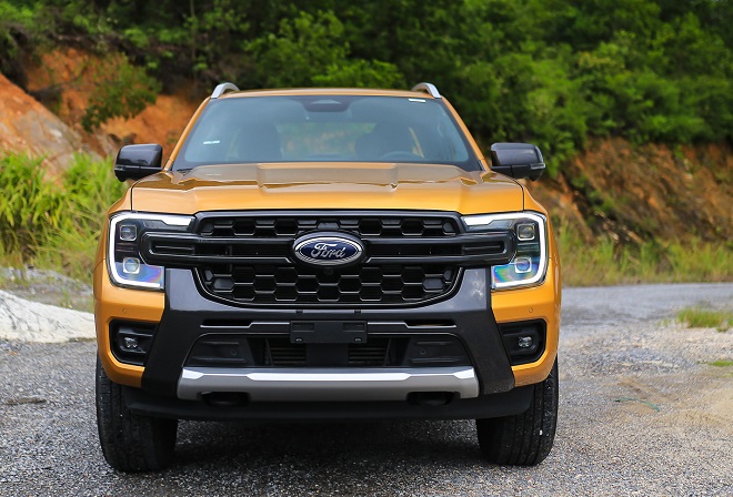 Ford Ranger 2023 - Giá xe, thông số kỹ thuật và khuyến mại mới nhất