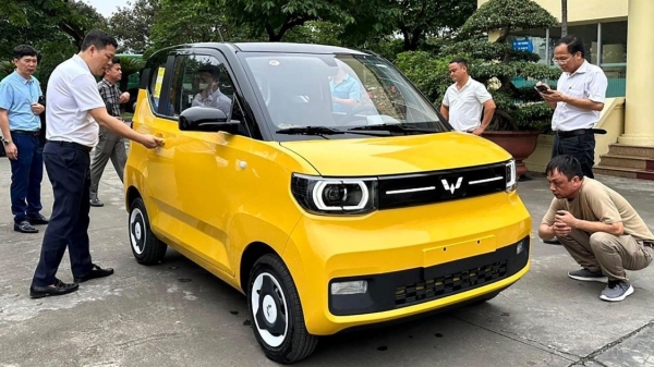 Ô tô điện mini Wuling HongGuang lắp ráp tại Việt Nam lần đầu lộ diện