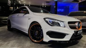 “Hàng độc” Mercedes-Benz CLA 45 AMG Shooting Brake lên sàn với giá 1,7 tỷ đồng