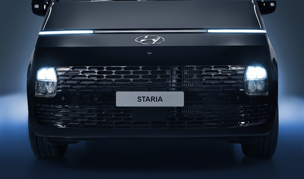 Đánh giá MPV hoàn toàn mới Hyundai Staria 2021