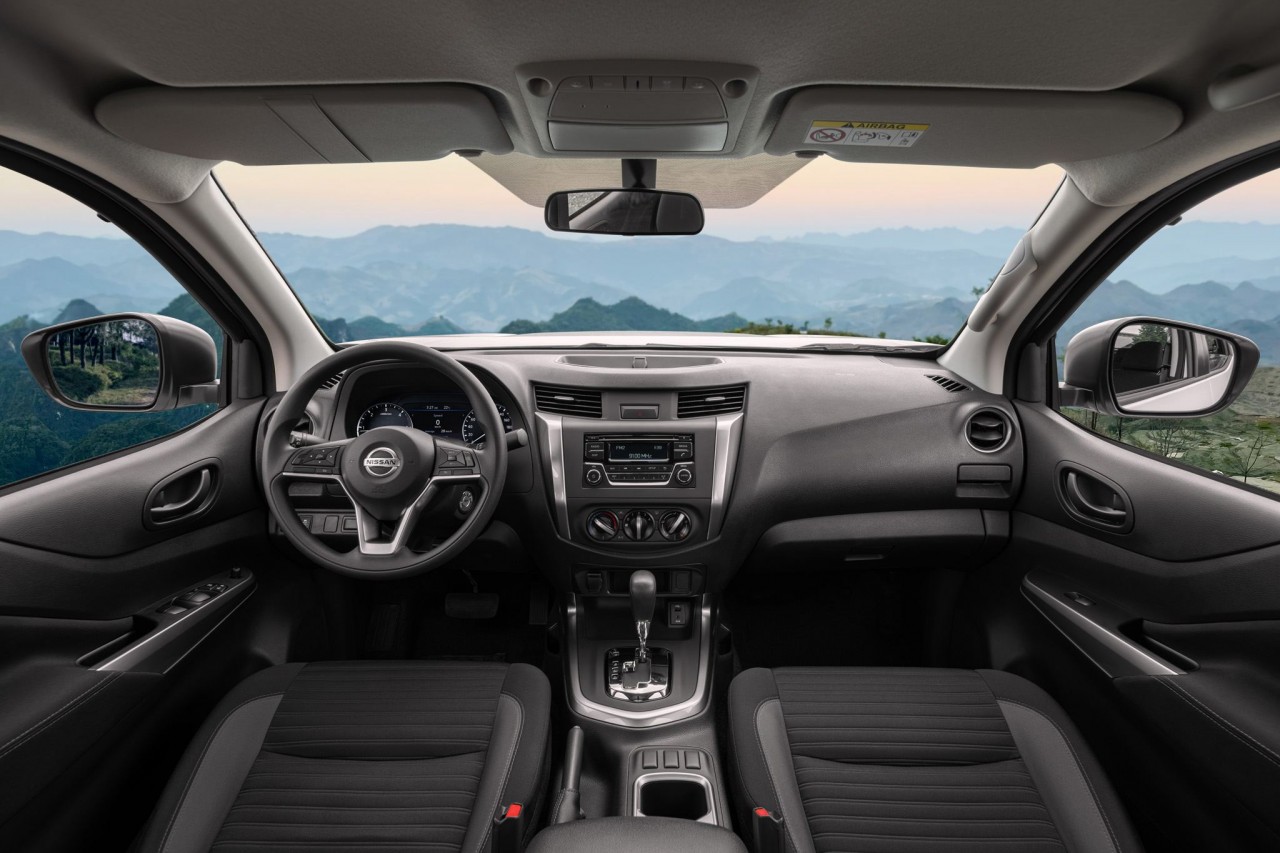 Nissan Navara EL 2WD - Ngôi sao bán tải tầm giá dưới 700 triệu 11