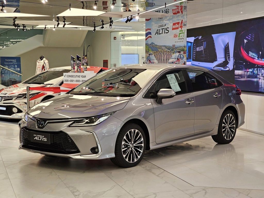 Toyota Corolla Altis 2023 ra mắt tại Thái Lan với hàng loạt trang bị mới