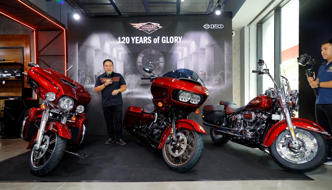 Dàn xe Harley Davidson phiên bản kỷ niệm 120 năm có mặt tại Việt Nam, giá từ 1,04 tỷ đồng