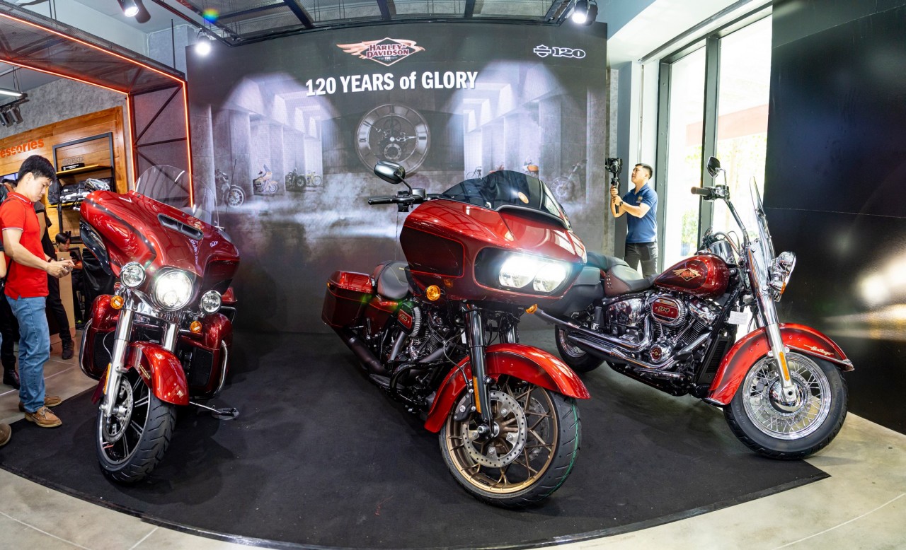 Dàn xe Harley-Davidson phiên bản kỷ niệm 120 năm có mặt tại Việt Nam, giá từ 1,04 tỷ đồng