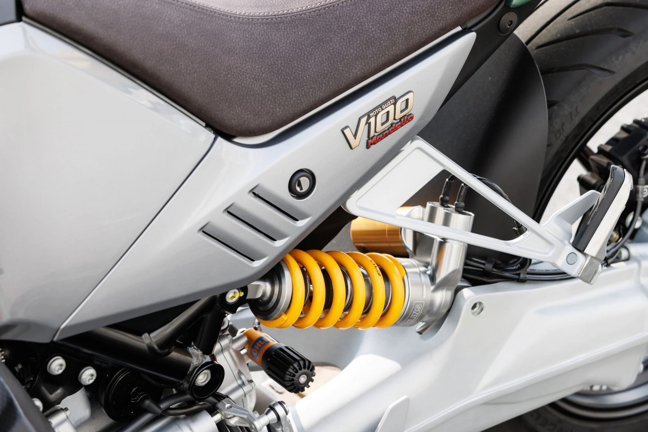 Moto Guzzi V100 Mandello ra mắt, tháng 8 có mặt tại Việt Nam